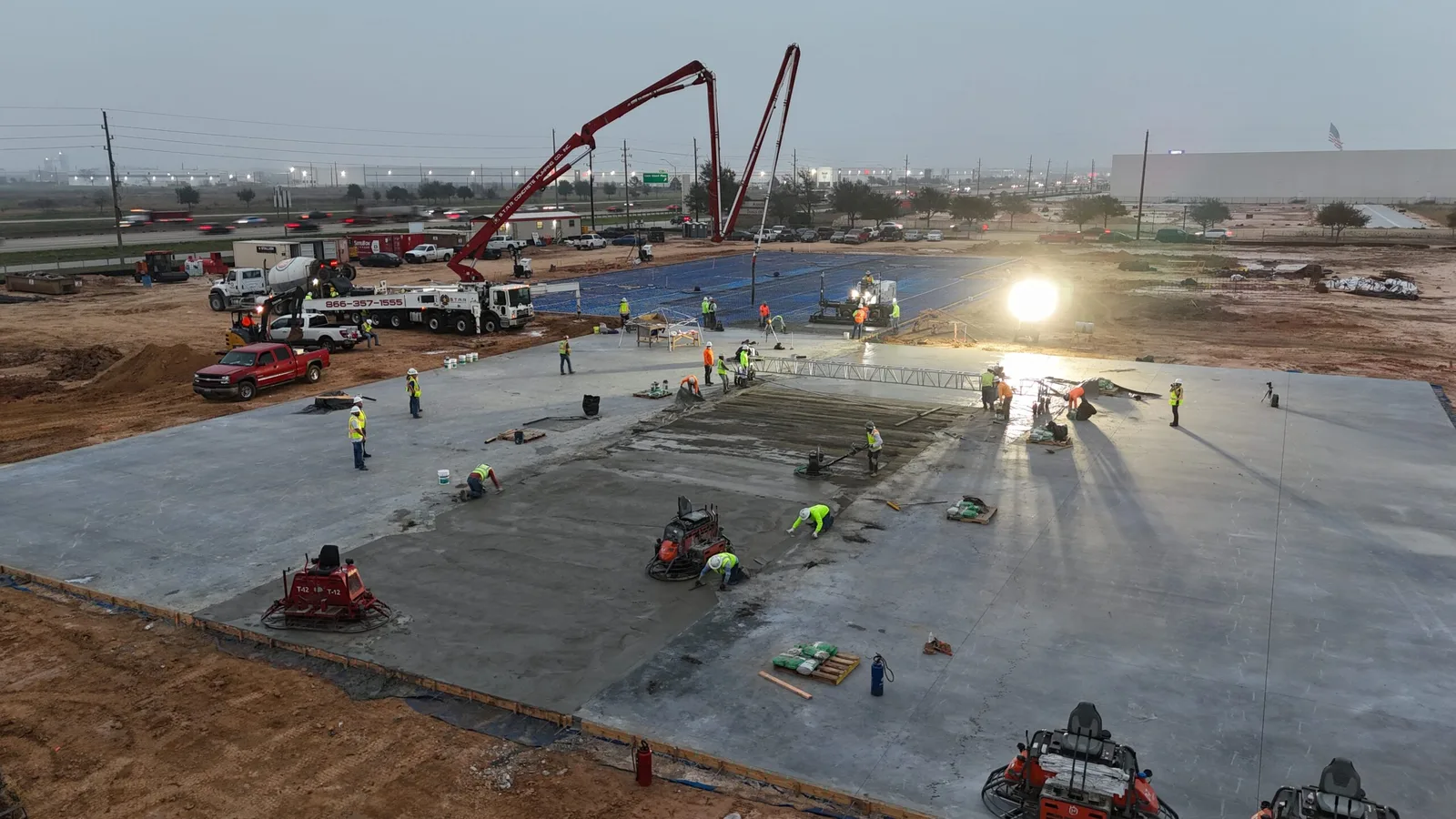 Doggett John Deere/Toyota Lift of Katy — view 3
